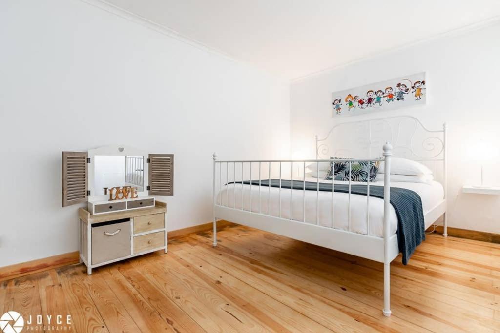 Lovelisbonapartments Cosy Apartment In Alfama Екстер'єр фото