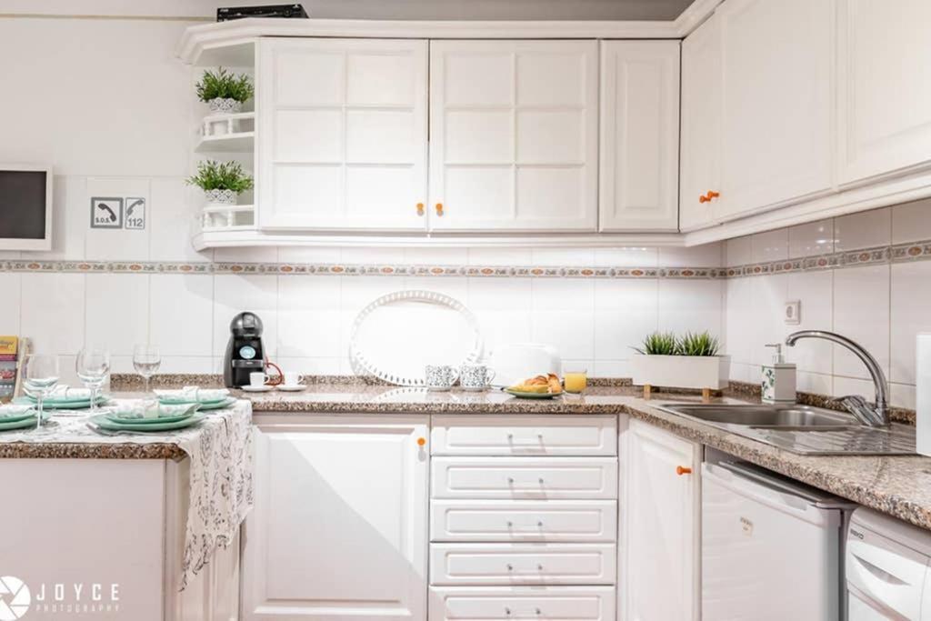 Lovelisbonapartments Cosy Apartment In Alfama Екстер'єр фото
